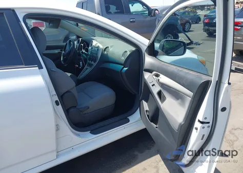 2009 Toyota Matrix S из США, поврежденный, VIN 2T1LE40E69C006941